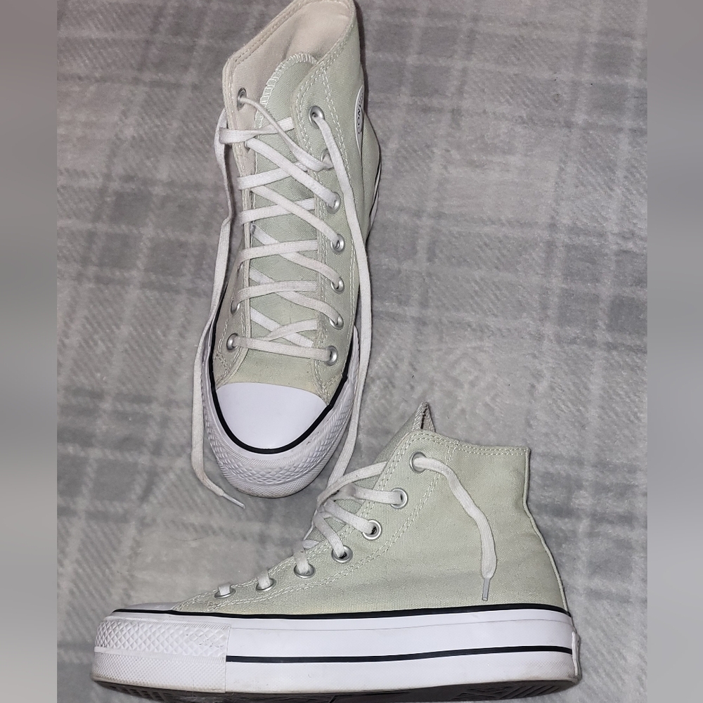 Converse Women's High-Top Platform Sneakers - Light Green Sz 6 - Picture 2 of 12